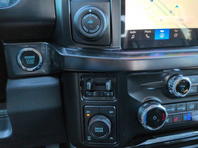 New 2026 Ford F250 Lariat w/ Black Appearance Package AWD/4WD image 30