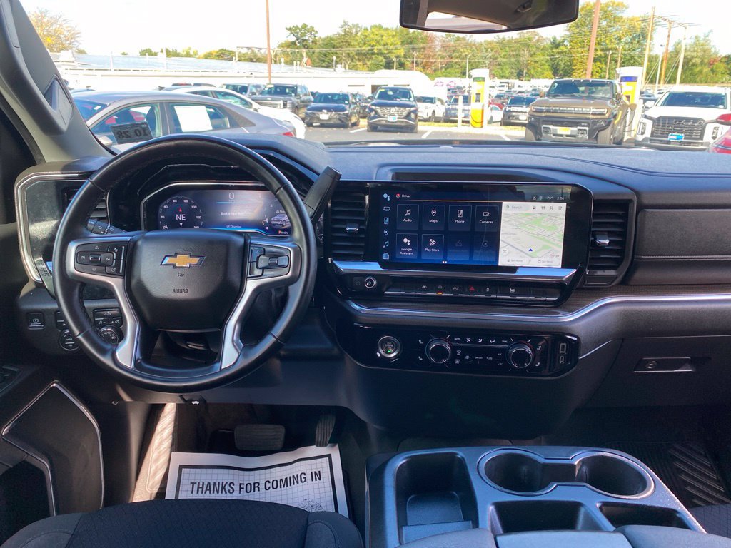 Certified 2024 Chevrolet Silverado 1500 LT AWD/4WD image 10