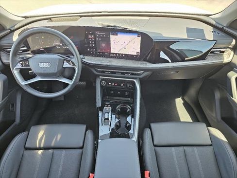 New 2025 Audi Q5 Premium Plus image 4