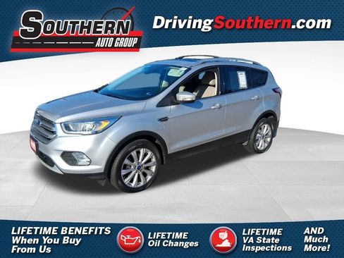 Used 2017 Ford Escape Titanium AWD/4WD image 1
