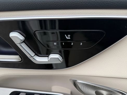 New 2026 Mercedes-Benz GLC 300 GLC 300 image 25