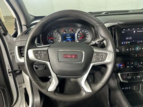 Used 2024 GMC Terrain SLE w/ Driver Convenience Package AWD/4WD image 15
