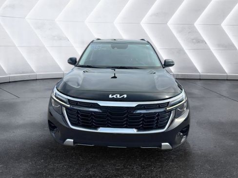 Used 2025 Kia Seltos S image 2