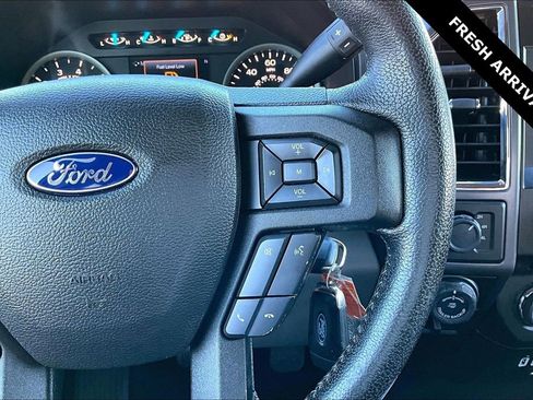 Used 2016 Ford F150 XLT w/ Equipment Group 302A Luxury image 13