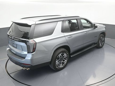Used 2026 Chevrolet Tahoe Z71 w/ Comfort Package AWD/4WD image 57