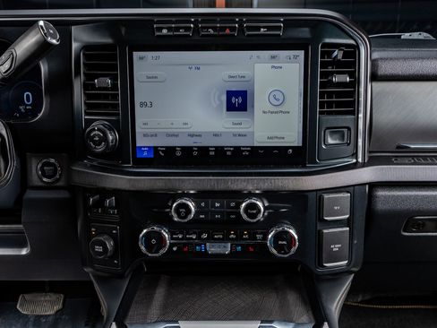 Used 2024 Ford F350 Platinum image 23