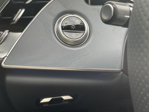 New 2025 Mercedes-Benz E 53 AMG e 4MATIC Sedan image 23