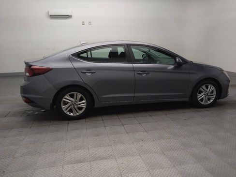 Used 2019 Hyundai Elantra Value Edition w/ Winter Weather Package FWD image 10