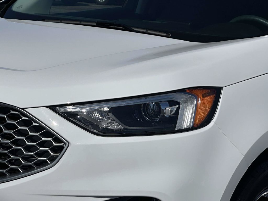 Certified 2024 Ford Edge SEL w/ Convenience Package AWD/4WD image 7