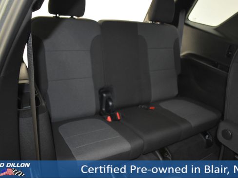 Used 2023 Chevrolet Traverse LT image 10