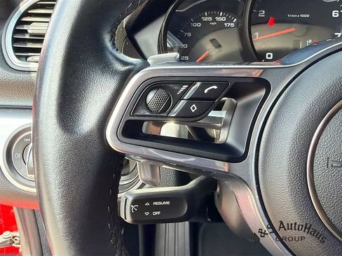 Used 2019 Porsche 718 Cayman RWD image 13