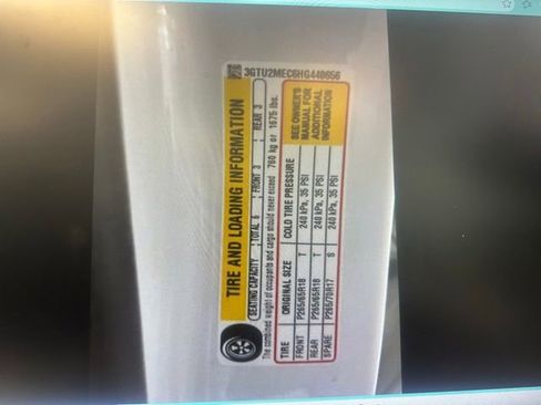 Used 2017 GMC Sierra 1500 SLE w/ SLE Value Package AWD/4WD image 10