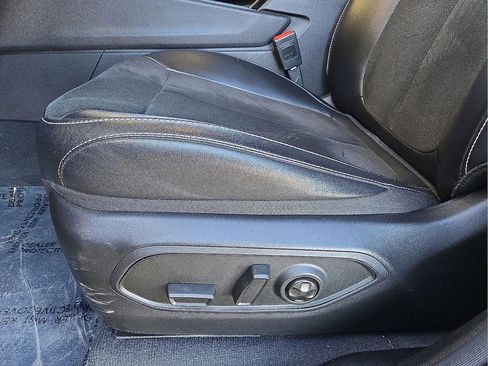 Used 2023 Jeep Grand Cherokee Altitude image 25