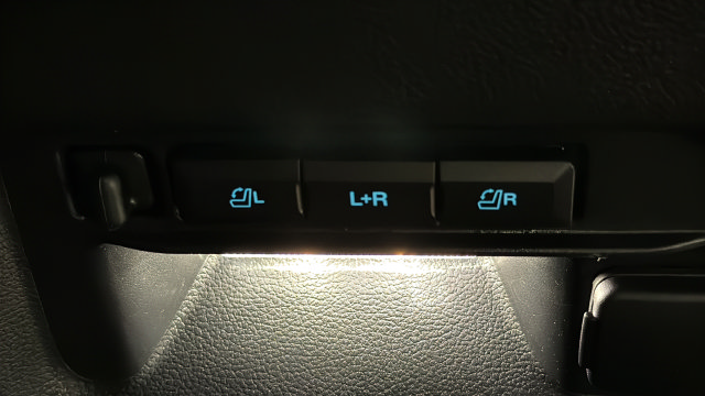 Used 2024 Ford Explorer ST w/ Equipment Group 401A AWD/4WD image 31