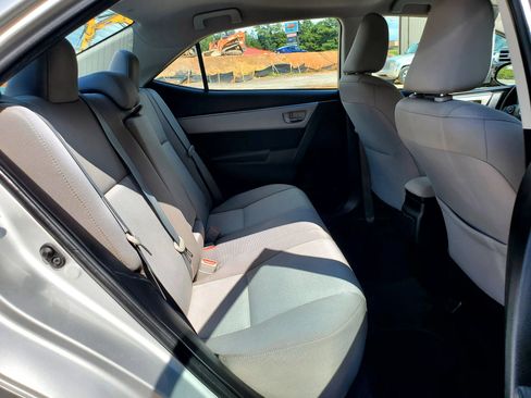 Used 2016 Toyota Corolla LE FWD image 24