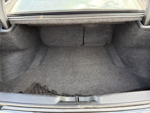 Used 2017 Dodge Charger R/T RWD image 5