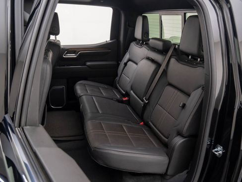 Used 2022 Chevrolet Silverado 1500 High Country w/ Z71 Off-Road Package image 18