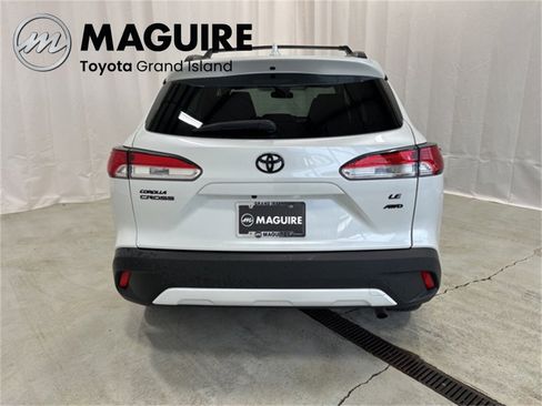 Used 2022 Toyota Corolla Cross LE image 29