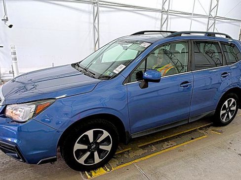 Used 2017 Subaru Forester 2.5i Limited image 2