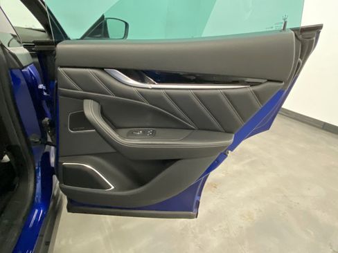 Used 2022 Maserati Levante Modena image 48