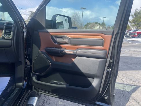 Used 2023 RAM 1500 Limited w/ Bed Utility Group image 40