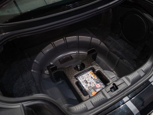 Used 2021 Ford Mustang Shelby GT500 w/ Carbon Fiber Track Pack image 56