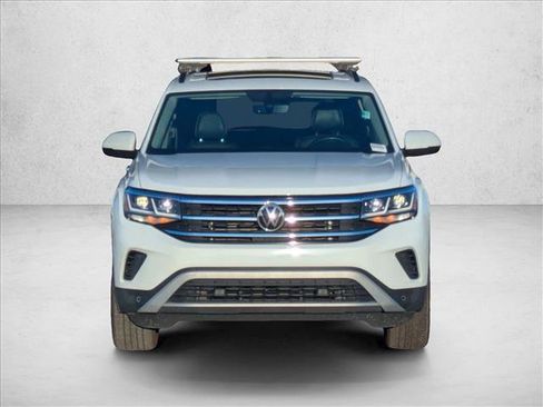Used 2022 Volkswagen Atlas SE FWD image 2