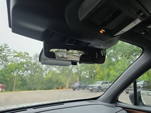 New 2026 Subaru Forester Touring AWD/4WD image 22