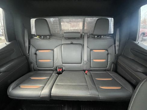 Used 2024 GMC Sierra 1500 AT4 w/ Technology Package image 24