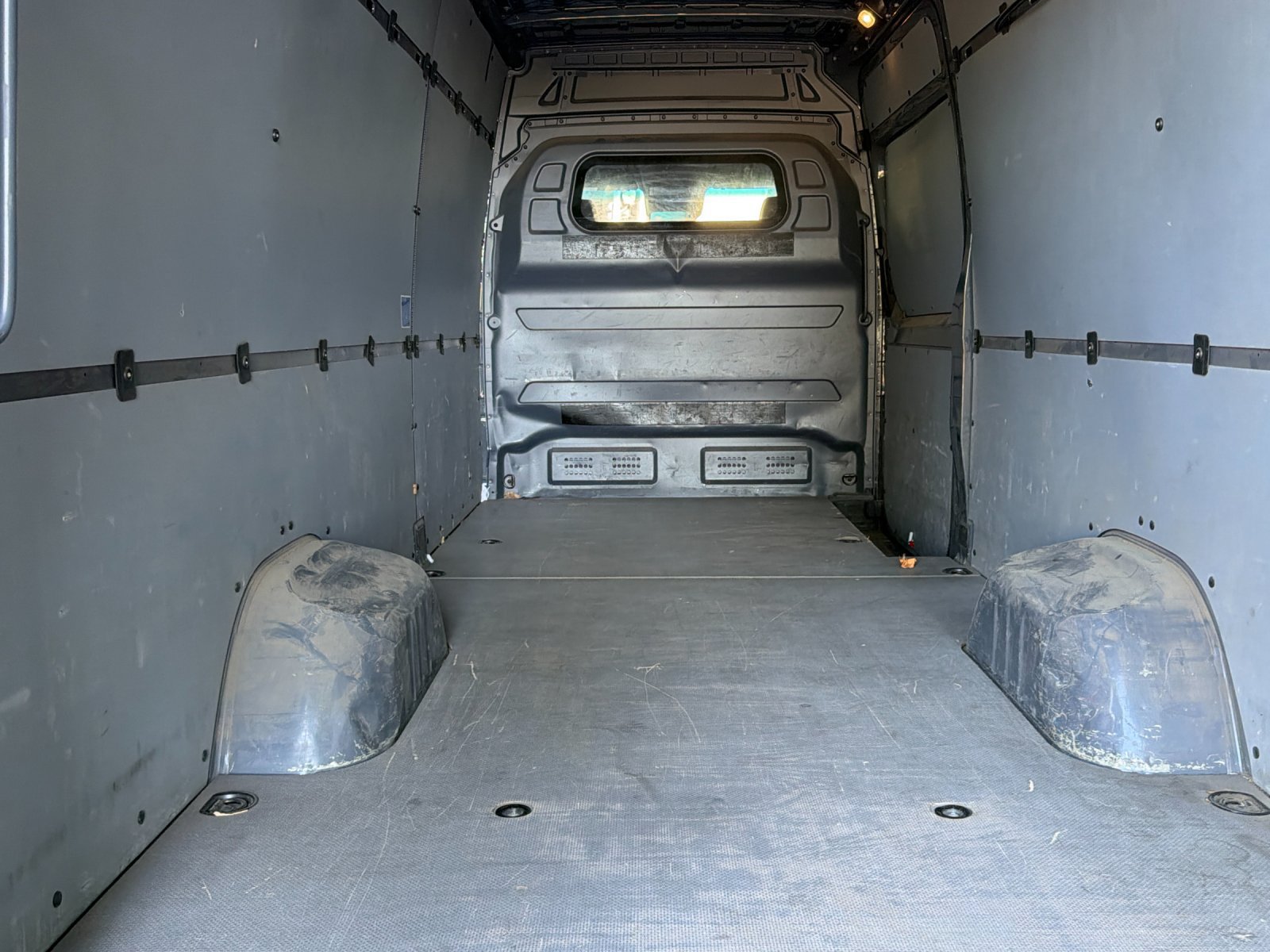 Used 2021 Mercedes-Benz Sprinter 3500 image 10