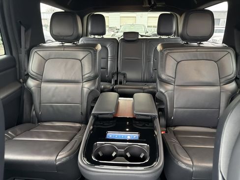 Certified 2024 Lincoln Navigator Reserve image 20
