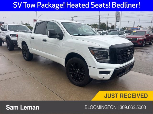 Used 2023 Nissan Titan SV w/ SV Convenience Package AWD/4WD image 1