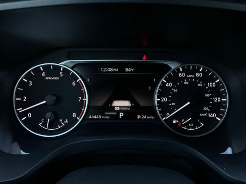 Used 2025 Nissan Rogue SV image 36