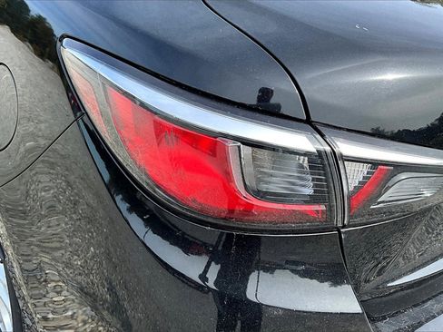 Used 2017 Toyota Yaris iA image 24