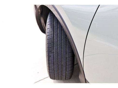 Certified 2025 Hyundai Santa Cruz SEL FWD image 30