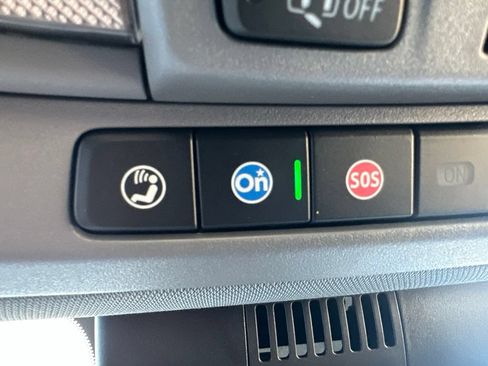 Used 2022 Chevrolet Silverado 1500 LT RWD image 38