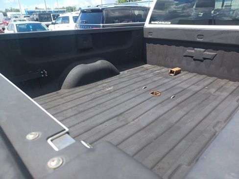 Used 2016 Chevrolet Silverado 2500 LT w/ LT Convenience Package AWD/4WD image 11