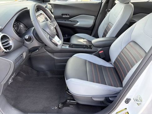 Certified 2024 Nissan Kicks SR w/ SR Premium Package image 18