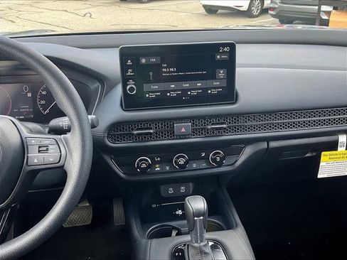 New 2026 Honda HR-V LX image 13