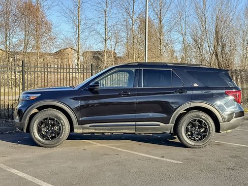 Used 2023 Ford Explorer Timberline w/ Timberline Technology Package image 7