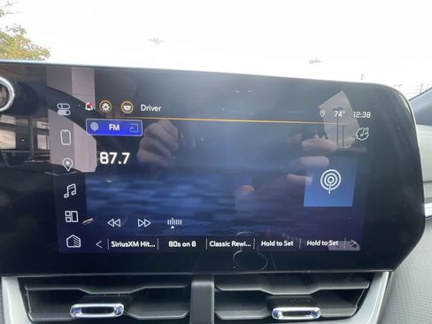 Certified 2025 Chevrolet Equinox LT w/ Safety and Technology Package FWD image 14