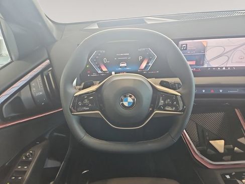 Used 2025 BMW X3 xDrive30i AWD/4WD image 12