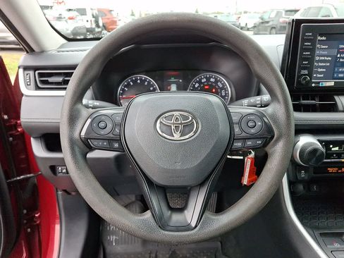 Used 2022 Toyota RAV4 LE image 22