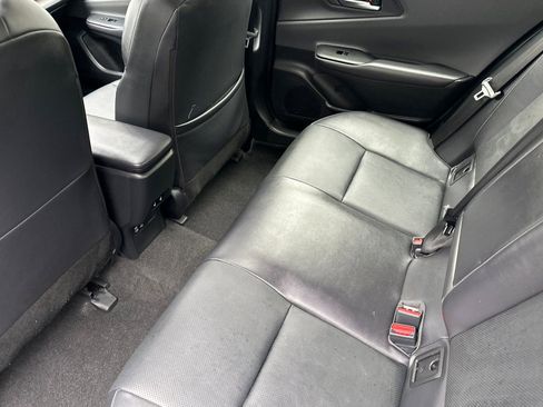 Used 2024 Toyota Prius Limited w/ Limited Premium Package FWD image 12
