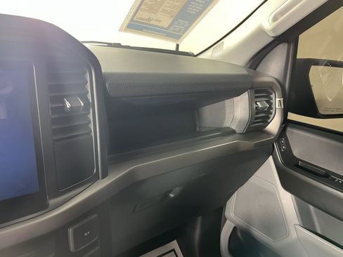 Used 2025 Ford F150 XL AWD/4WD image 18