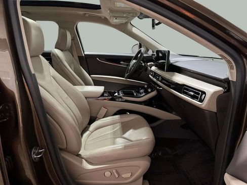 Certified 2022 Lincoln Nautilus Reserve AWD/4WD image 27