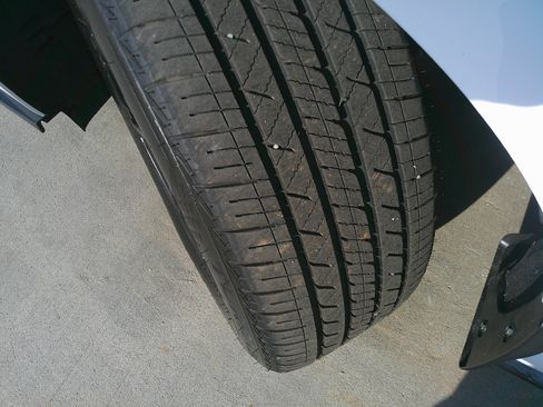 Used 2025 Toyota Sienna XSE image 15