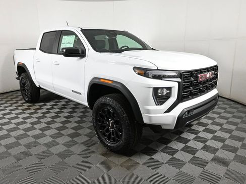 New 2026 GMC Canyon Elevation w/ Convenience Package image 25