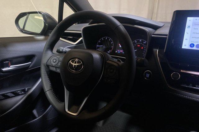 Used 2024 Toyota Corolla SE FWD image 25