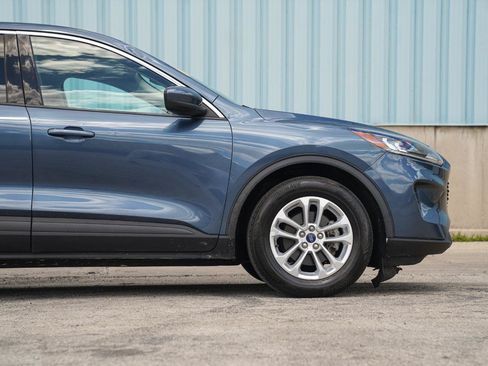 Used 2020 Ford Escape SE FWD image 15